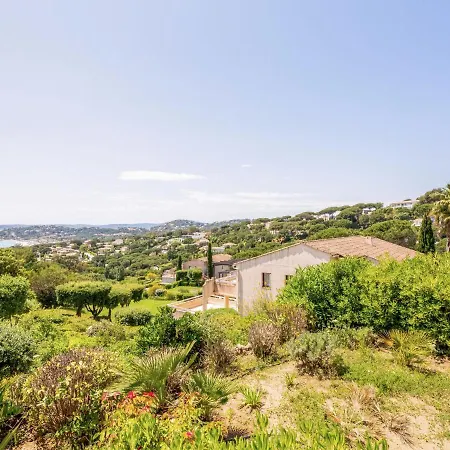 Lägenhet Les Coteaux De La Nartelle-27 By Interhome